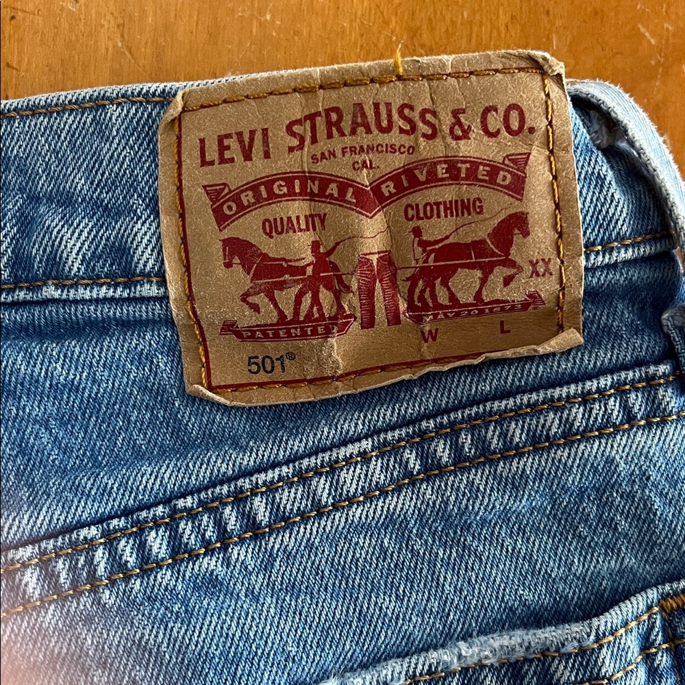 Levi’s 501 Women’s Distressed Jeans – W28 L26 - Picture 8 of 13